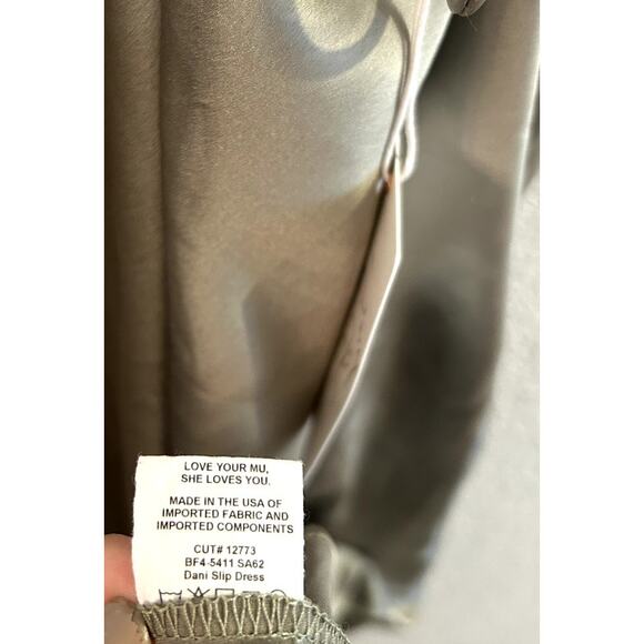 Show Me Your Mumu Dani Slip Dress in Moss Green Luxe Satin S NWT - Picture 6 of 7